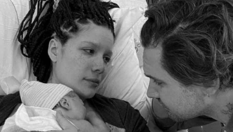 HALSEY ANNE OLDU!