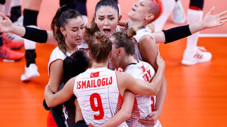 FİLENİN SULTANLARI TOKYO’DA ÇİN’İ MAĞLUP ETTİ