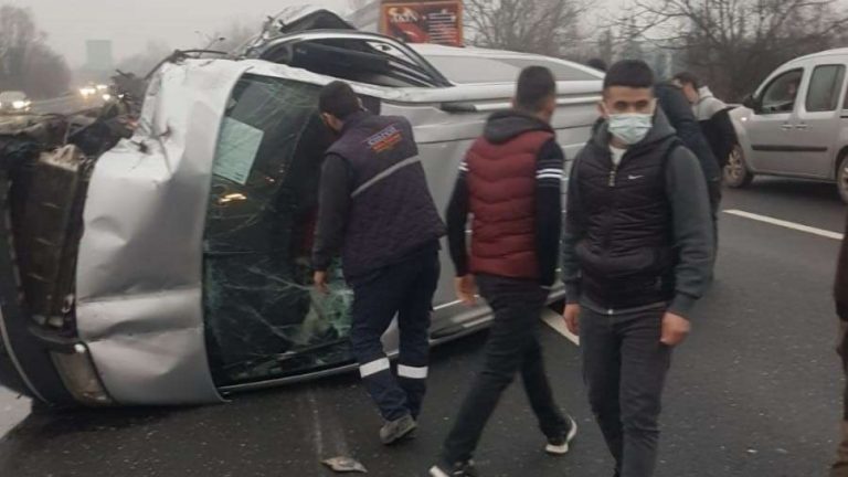 TEM’de faciadan dönüldü: 1’i ağır 5 yaralı