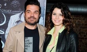 Beren Saat Şarkı Söyleyecek