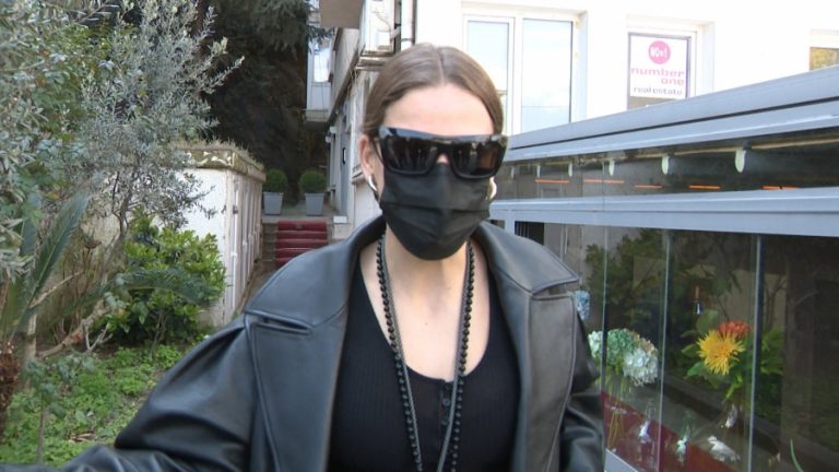 SERENAY SARIKAYA “KIYAFETLER EVDE DURACAĞINA FAYDALI OLSUN”