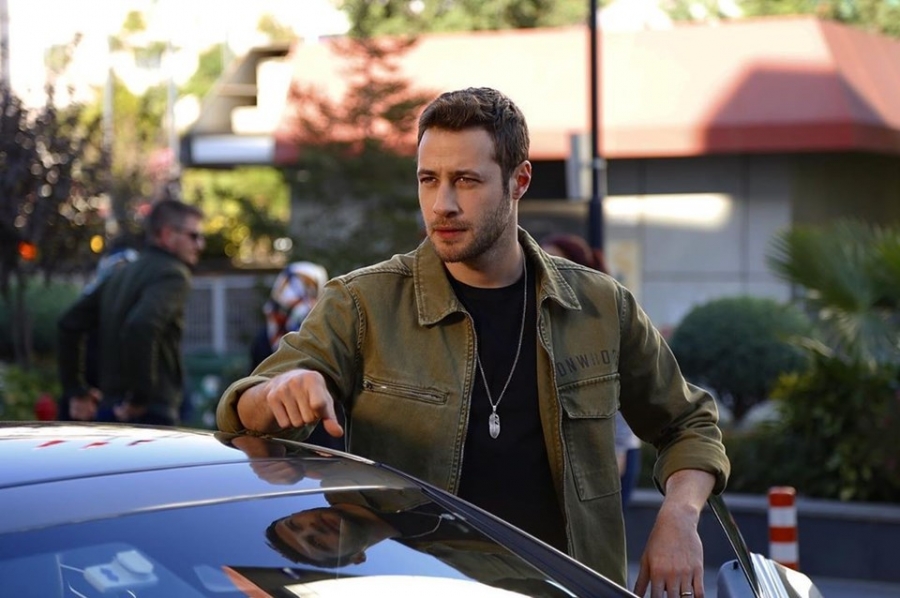 MEHMET OZAN DOLUNAY’IN GİZEMLİ SEVGİLİSİ