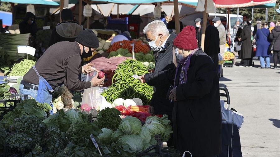 Enflasyon Çift Hane Olmaya Devam Etti
