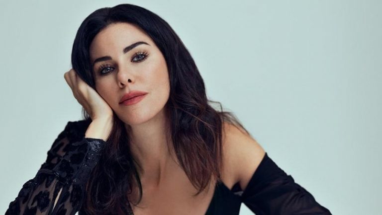 NEW YORK CADDELERİNİ KASIP KAVURDU!