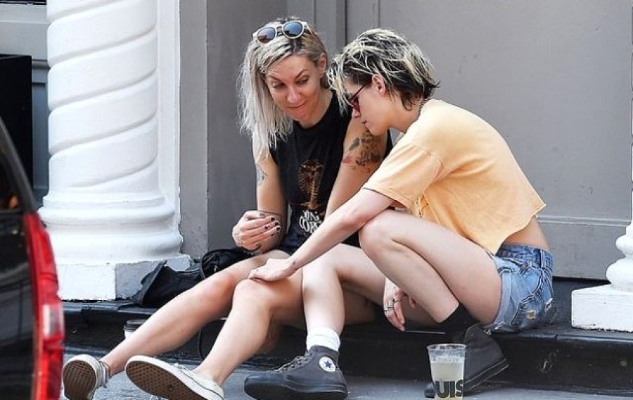 Kız Arkadaşından KRISTEN STEWART’A DOĞUM GÜNÜ MESAJI