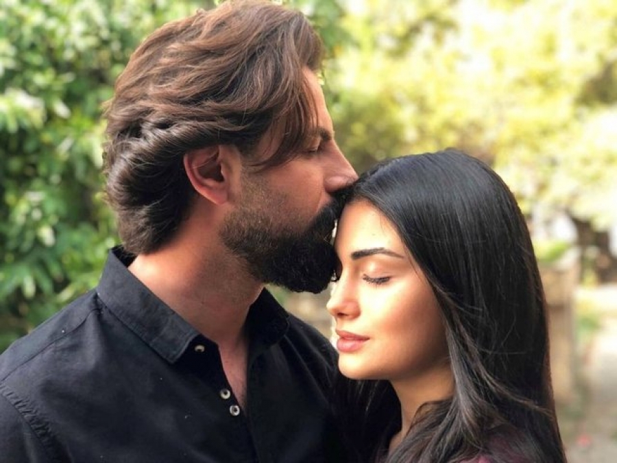 Özge Yağız: Hayallerimin ötesinde bir evlilik teklifiydi!