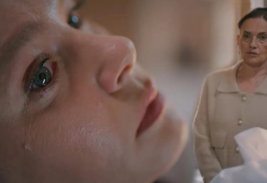 CAMDAKİ KIZ DİZİSİNE “BEKARET SAHNESİ” TEPKİSİ!