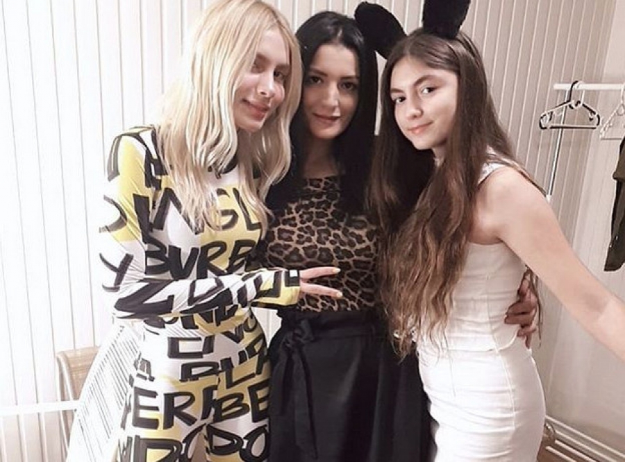 ALEYNA TİLKİ’NİN ANNESİ MÜZİK DÜNYASINA ADIM MI ATIYOR?