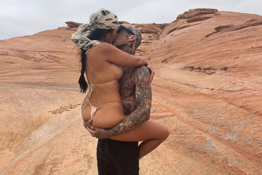 Kourtney Kardashıan’a Barker’dan şok hediye!