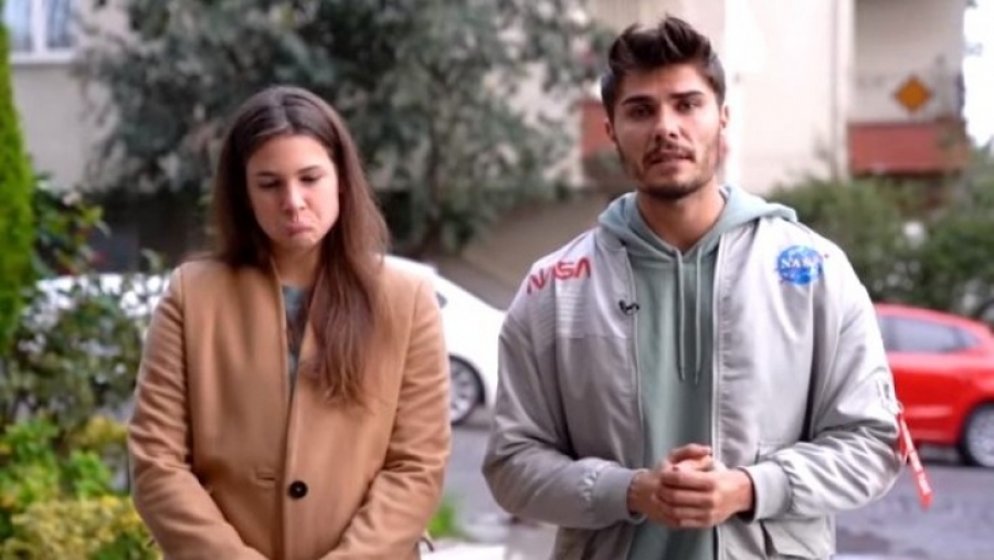 Barış Murat Yağcı sevgilisini takipten çıkarttı