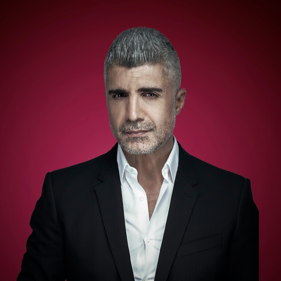 ÖZCAN DENİZ AŞKINI RESMEN İLAN ETTİ!