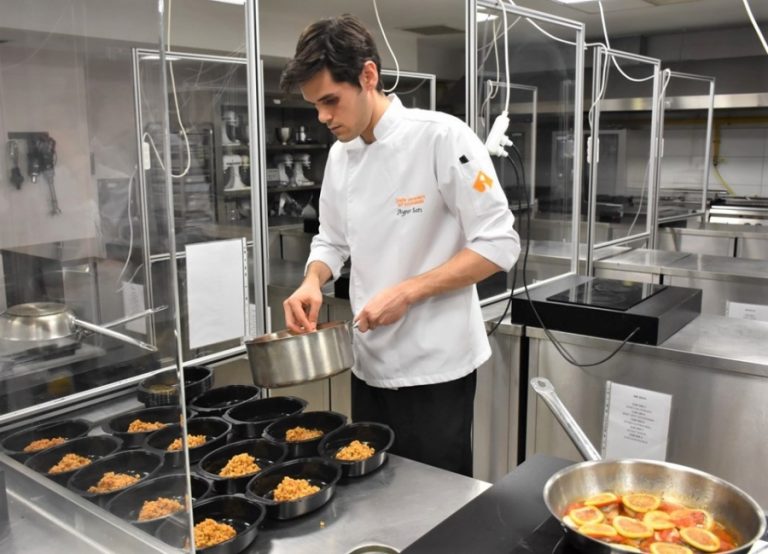 Amerikalı şefler bulgur pilavı pişirecek