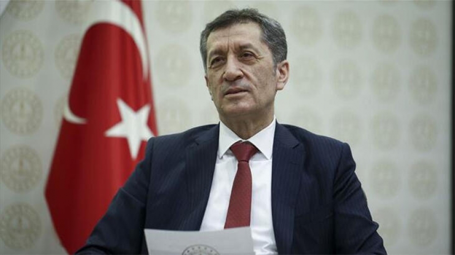 Bakan Selçuk’tan LGS’de benzer soru iddiasına yanıt