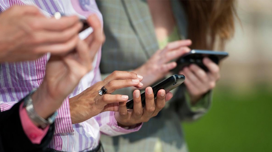 Cep Telefonlarına 7 yıl şartı geliyor