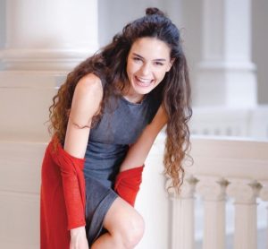 EBRU ŞAHİN’DEN YENİ PROJE MÜJDESİ!