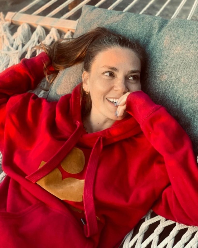 ASLI ENVER’DEN DOĞAL POZLAR