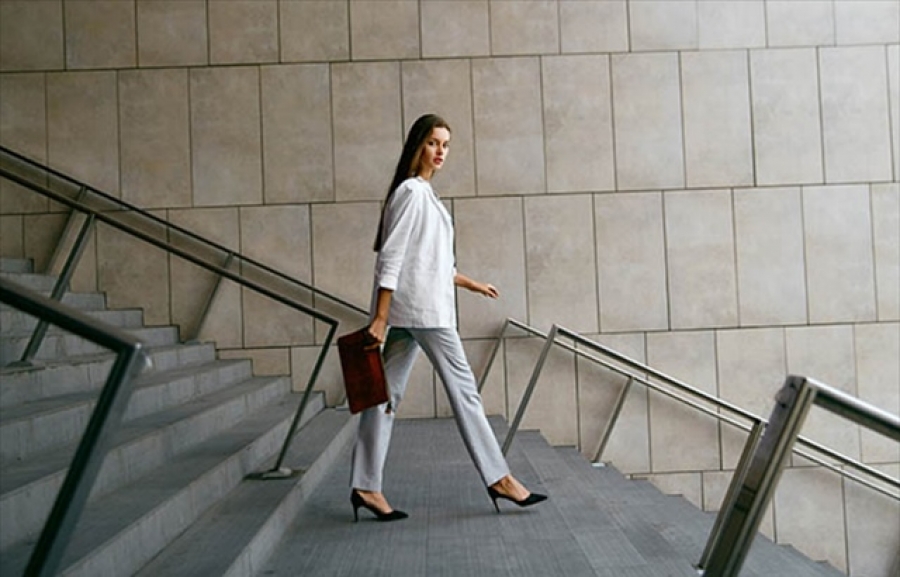 ÇEKİCİ GİYİNMENİN PÜF NOKTALARI!