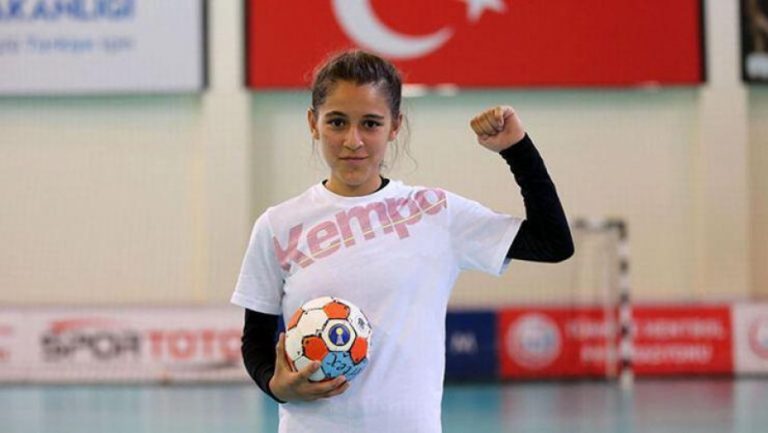 MERVE AKPINAR EN BÜYÜK HAYALİNİ AÇIKLADI!