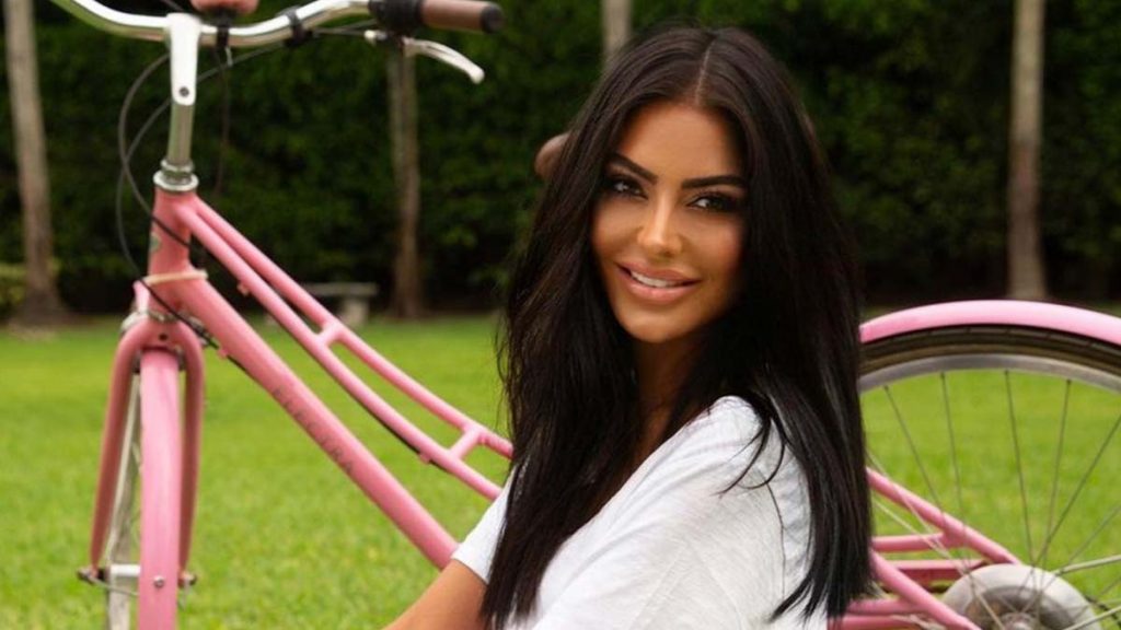 15 KAMYON YARDIM GÖNDERDİ!