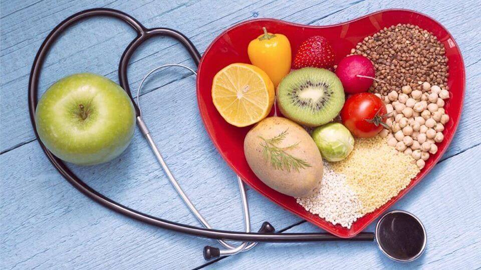 YERKEN İKİ KERE DÜŞÜNECEKSİNİZ: ÖMRÜ UZATAN VE KISALTAN YİYECEKLER