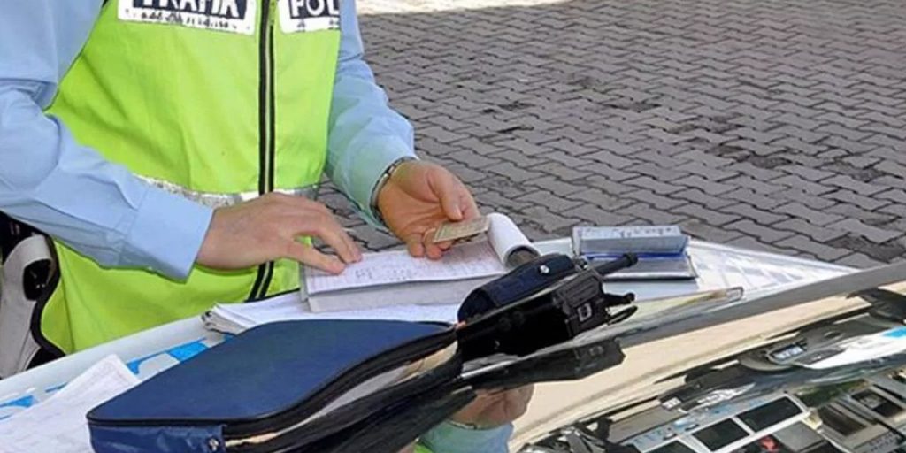 ARAÇ SAHİPLERİNİ İLGİLENDİREN ‘CEZA’ KARARI!