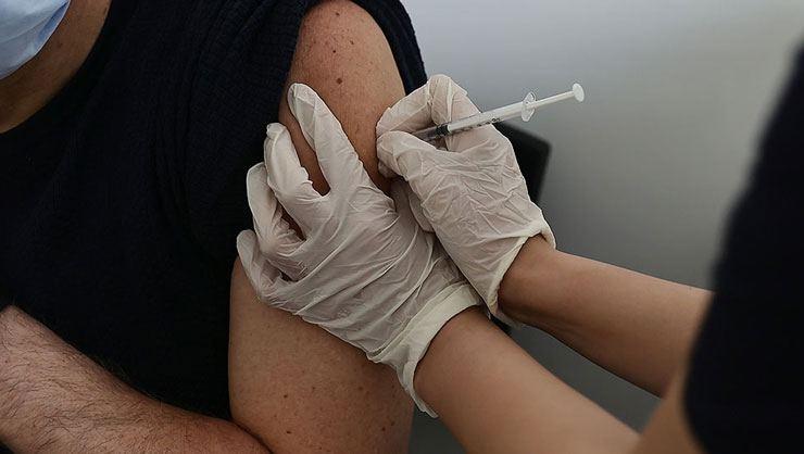 ÜÇÜNCÜ DOZ AŞI KARARIYLA İLGİLİ YENİ GELİŞME!