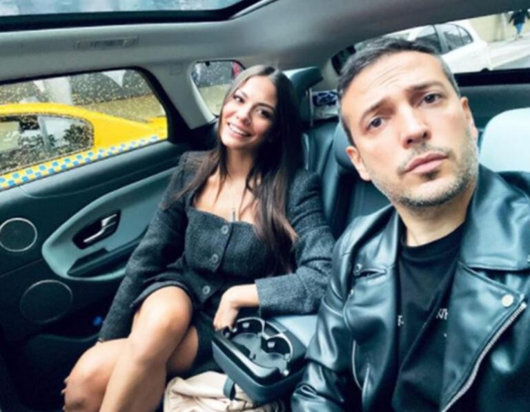 DEMET ÖZDEMİR-OĞUZHAN KOÇ ÇİFTİNİN POZUNA BEĞENİ YAĞDI