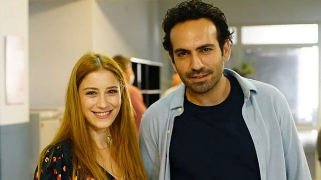 HAZAL KAYA VE BUĞRA GÜLSOY’UN YENİ DİZİSİYLE İLGİLİ FLAŞ GELİŞME!