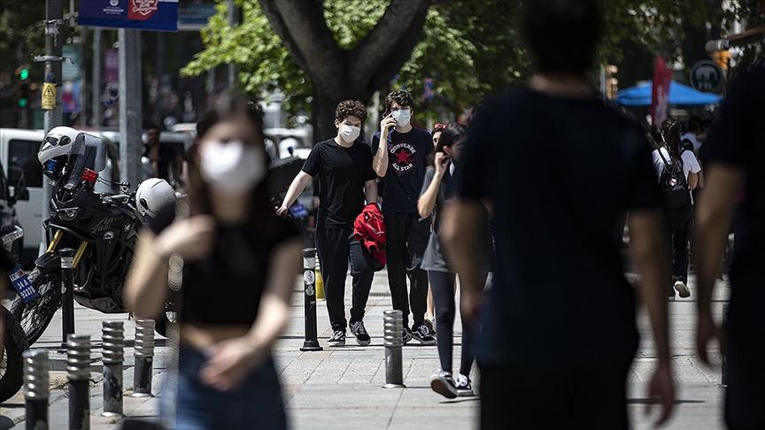 BAKAN KOCA AÇIKLADI… İŞTE İL İL HAFTALIK VAKA SAYISI!