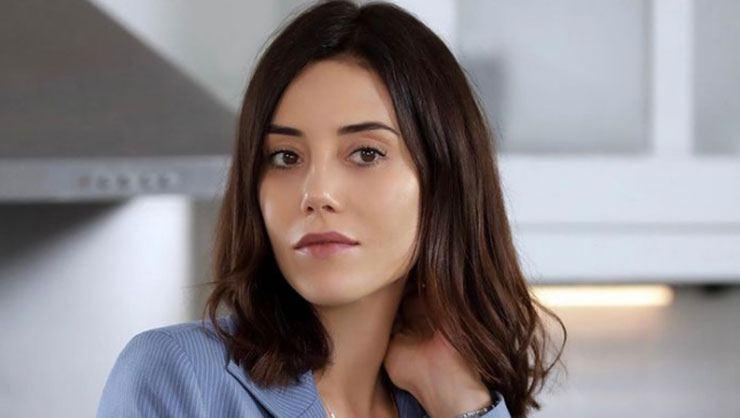 Cansu  Dere’den Yeni Anlaşma!