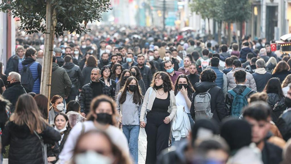 Omicron Varyantı İçin Korkutan Uyarı! Yılbaşı Sonrası…