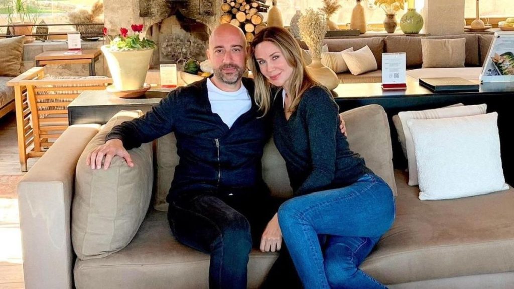 Demet Şener: Hep Böyle Aşk Dolu Olalım!