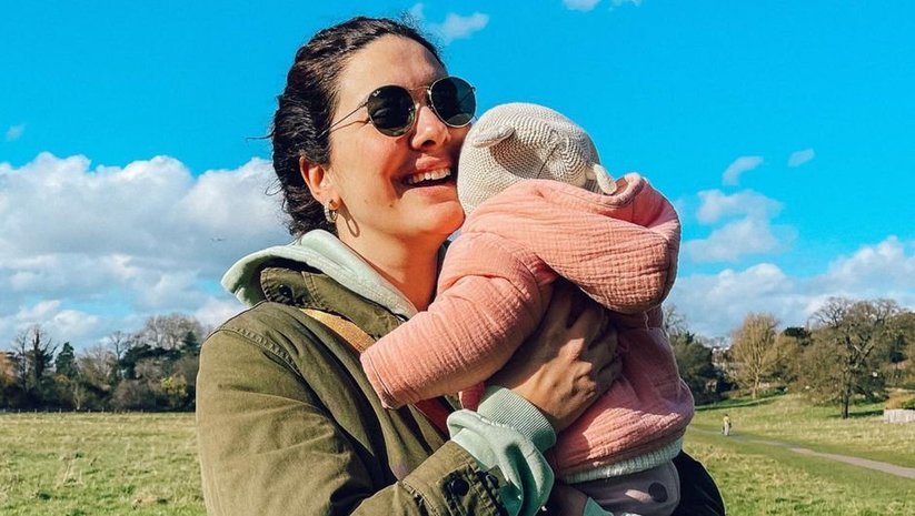 Bergüzar Korel: Hayallerinin de, Özgürlüğün de Rengi Sensin
