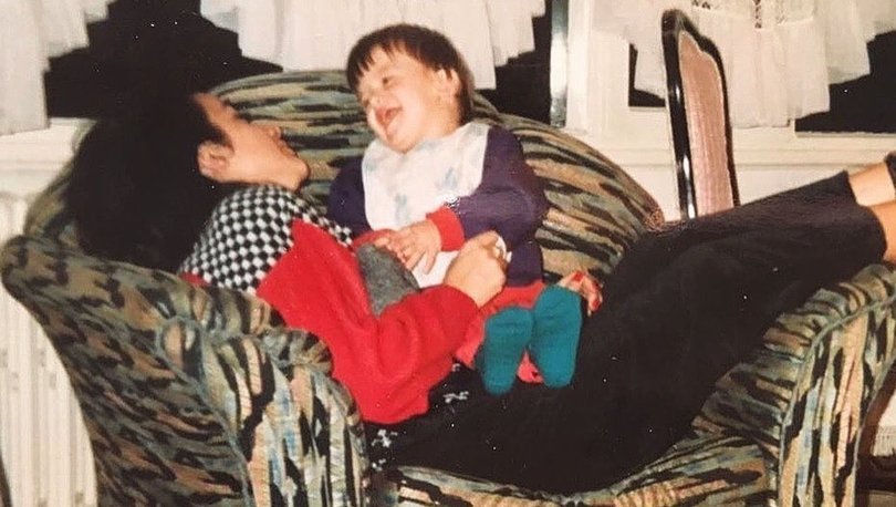 Gurur Aydoğan’dan Duygulandıran Oya Aydoğan Paylaşımı