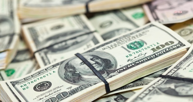 Dolar 15,60’ın de Üzerine Çıktı!