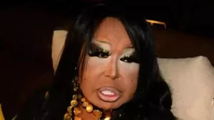 Bülent Ersoy Sitem Etti: Ölmedim Arkadaşlar