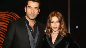 Kenan İmirzalıoğlu’nun, Abisi Görenleri Hayret Ettiriyor!