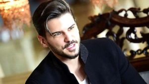 Tolgahan Sayışman 3 Milyonluk Yeni Araba ile Kendini Ödüllendirdi