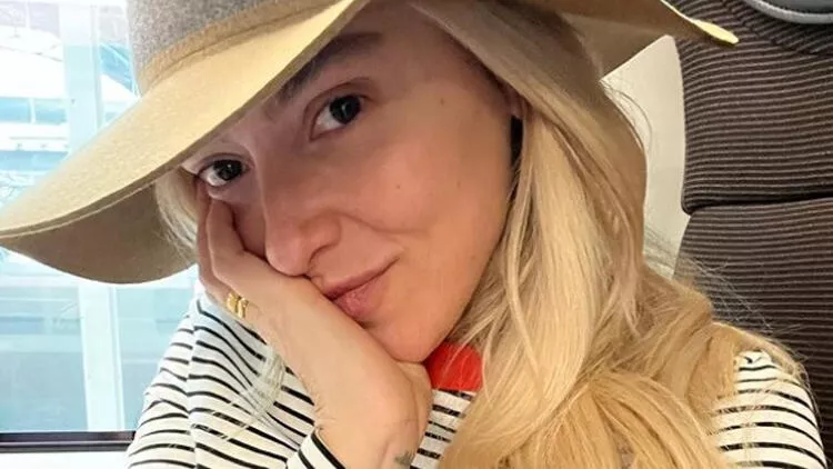 Hadise’den Sıfır Makyaj Londra Pozu