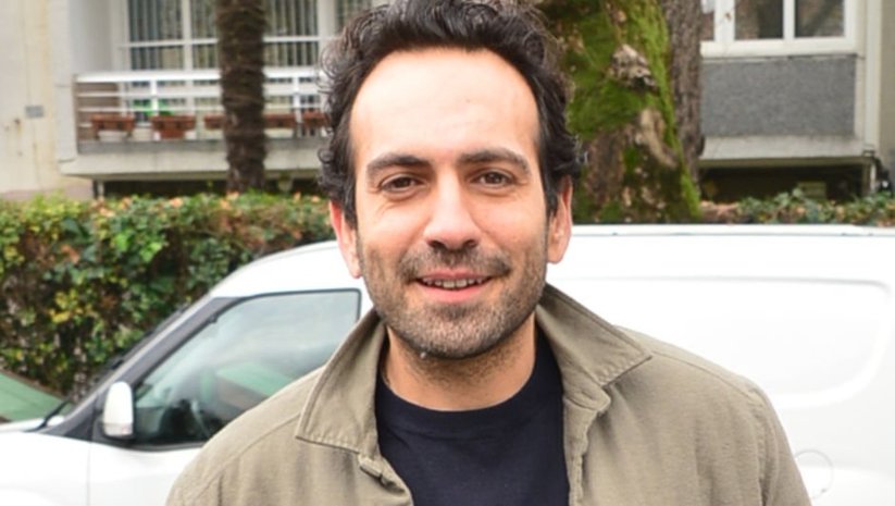 Buğra Gülsoy: Üç Senedir Evdeyiz